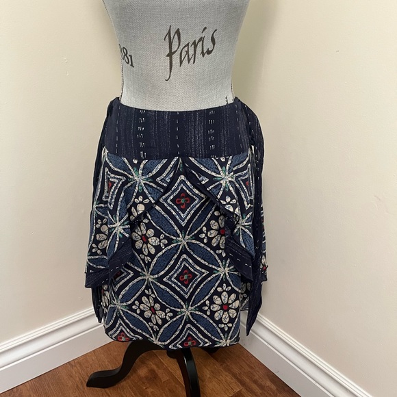 Anna Sui for Anthropologie Front Tie Silk Blend Floral Skirt, 4 - Picture 5 of 11